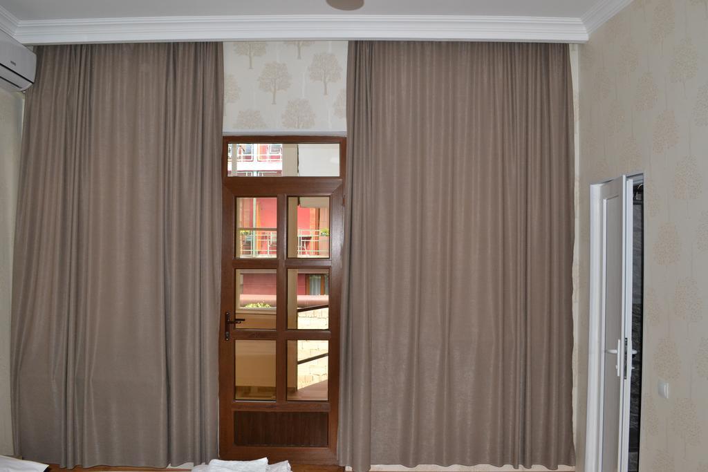 Guest House Rafael Τυφλίδα Εξωτερικό φωτογραφία