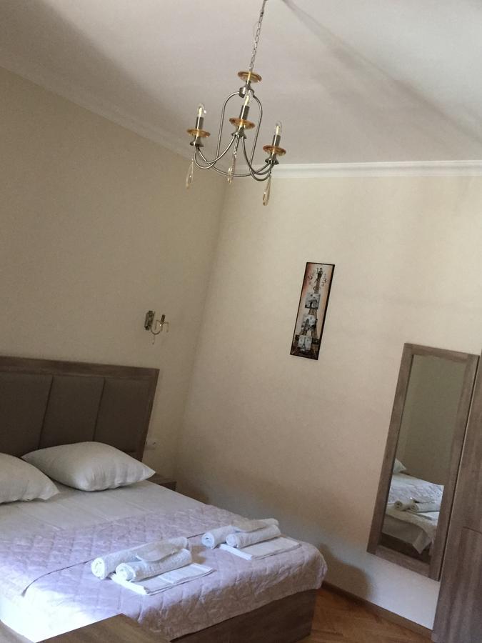 Guest House Rafael Τυφλίδα Εξωτερικό φωτογραφία