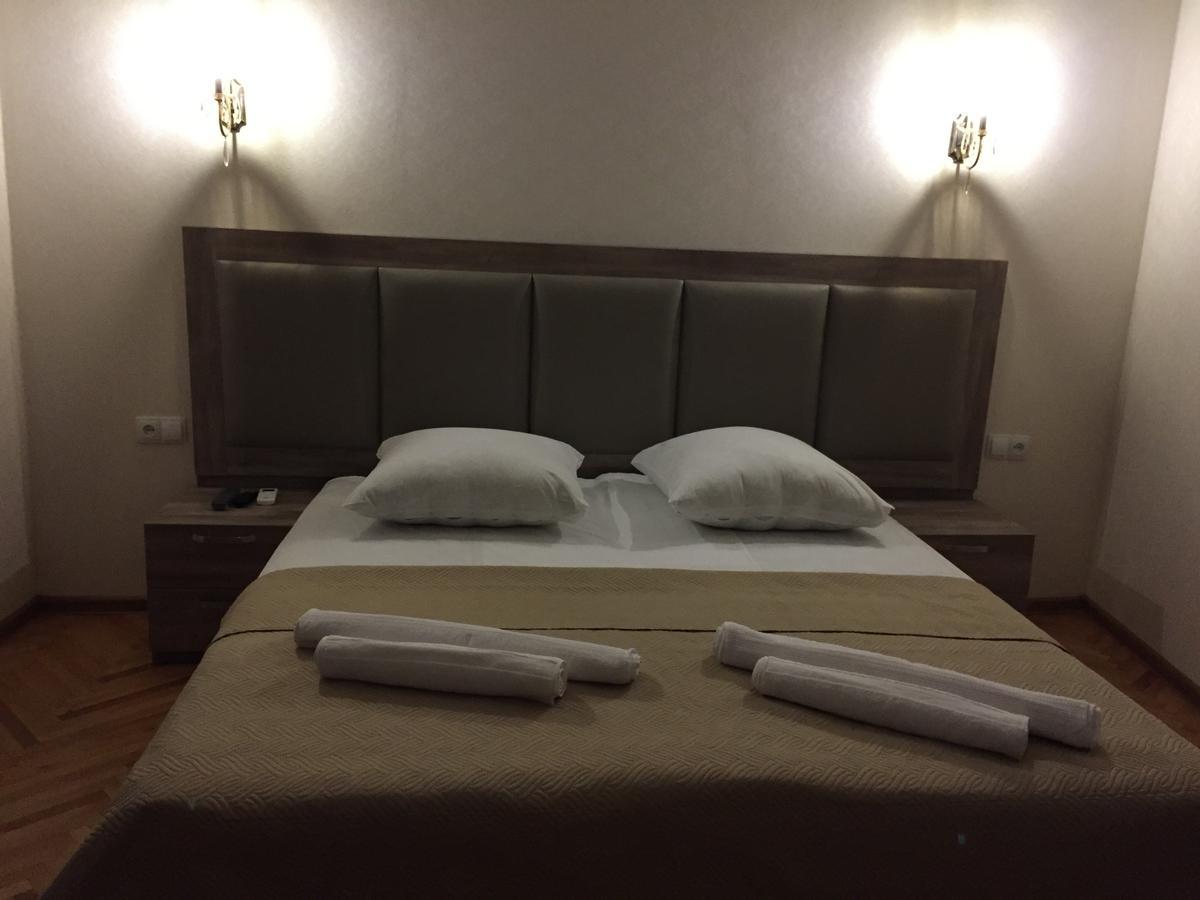 Guest House Rafael Τυφλίδα Εξωτερικό φωτογραφία